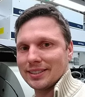 Dr. Thomas Schmidt