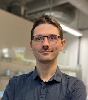 Dr. Yann fichou