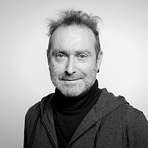 Professor Hervé Vezin